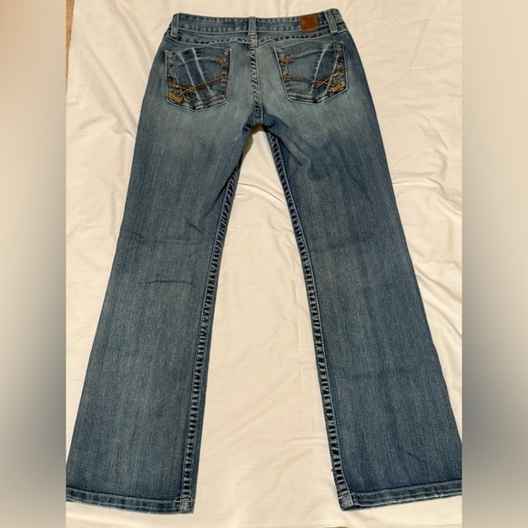 BKE Women’s Bootcut Jeans in Blue - Picture 6 of 8